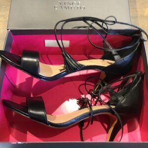 Vince Camuto lace on heels VP- Marita size 9.5